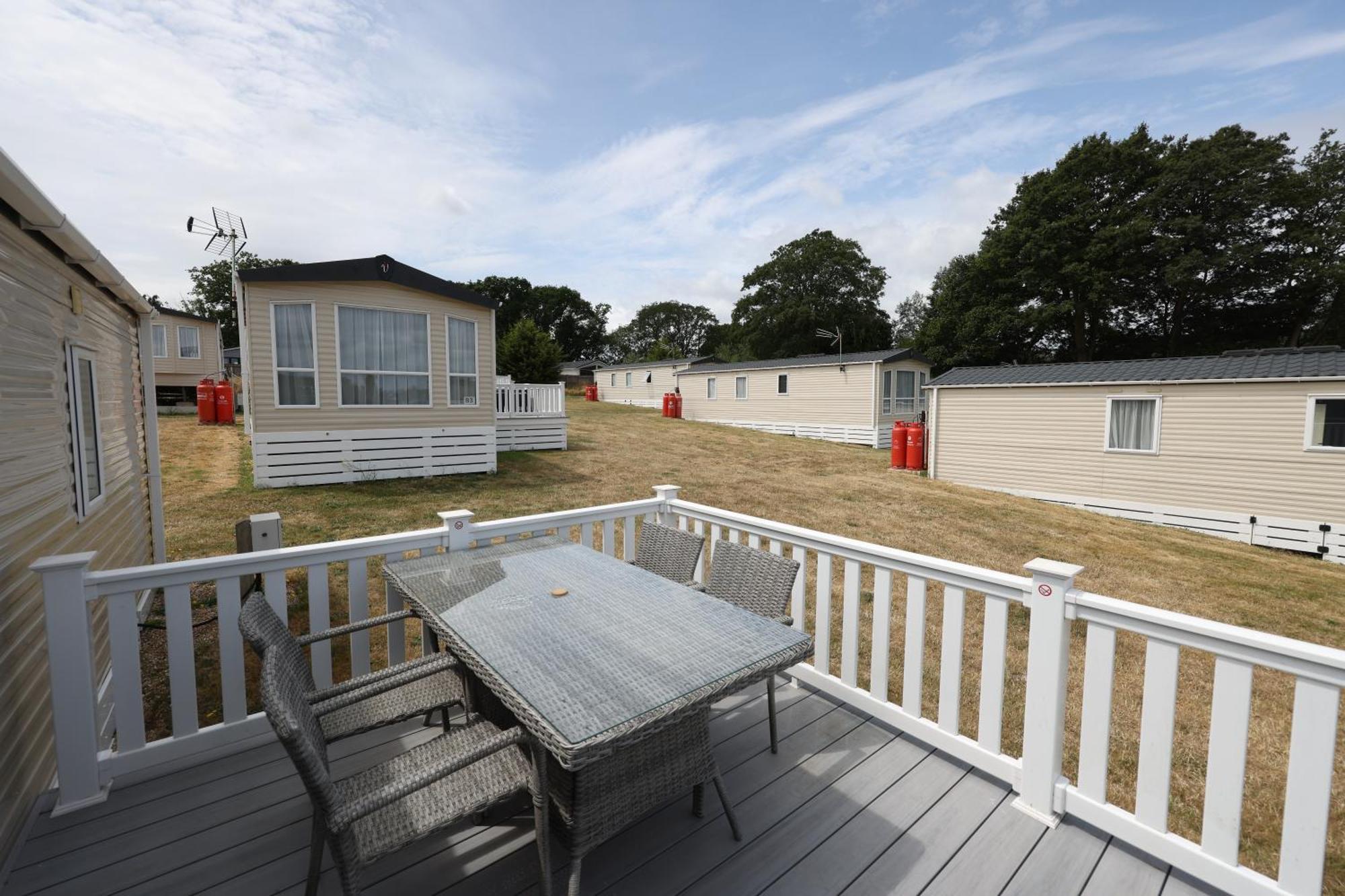Mercury Yacht Harbour And Holiday Park Bursledon Екстер'єр фото
